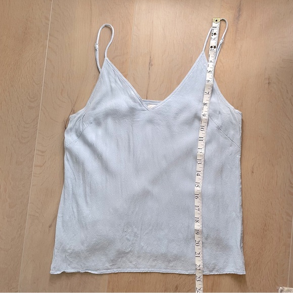 ARITZIA WILFRED FREE Classic White V-Neck Camisole Top - Picture 8 of 8
